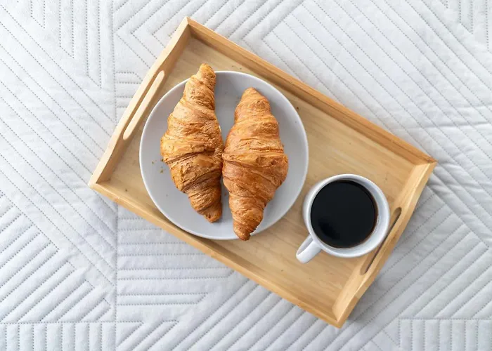 Апартаменти Easy Rent - Kompozytorow Old Town View, Free Parking, 24h Check-in