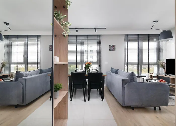 Easy Rent - Kompozytorow Old Town View, Free Parking, 24h Check-in Апартаменти